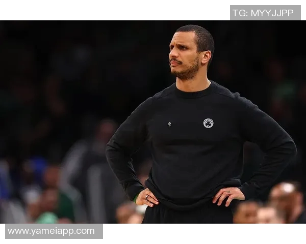 塞尔维亚教练点评绿军马祖拉：敢于批评核心却懂得把握分寸